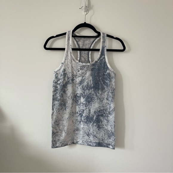 Lululemon Swiftly Tech Racerback 2.0 - Multi Dye - Picture 3 of 6